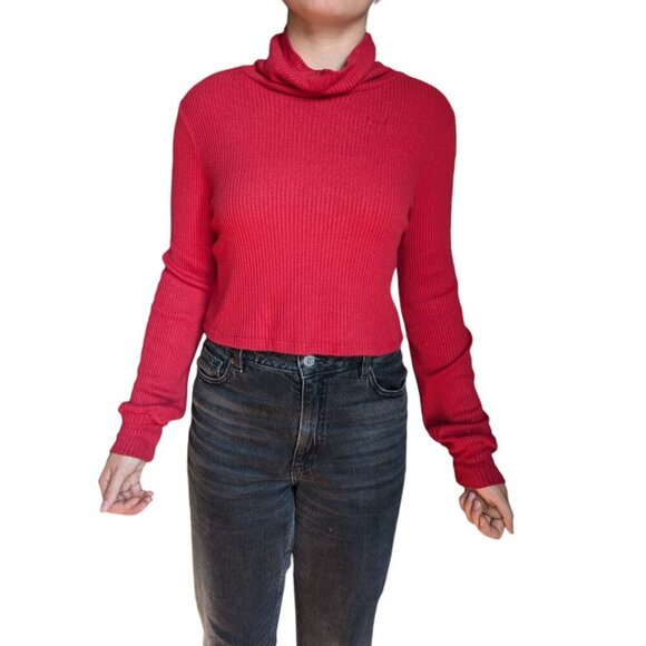 Garage Red Turtleneck Ribbed Short Sweater Women Size Medium - Picture 1 of 12
